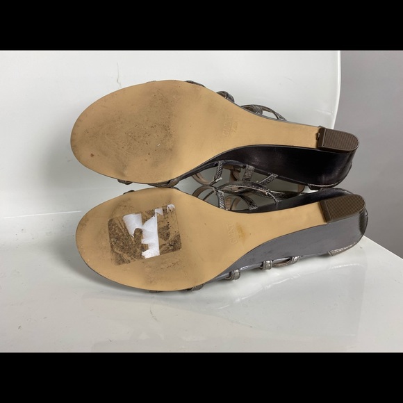 GLINT “Ivie” Leather Metallic Wedge Sandal Sz 7.5 - Picture 6 of 8